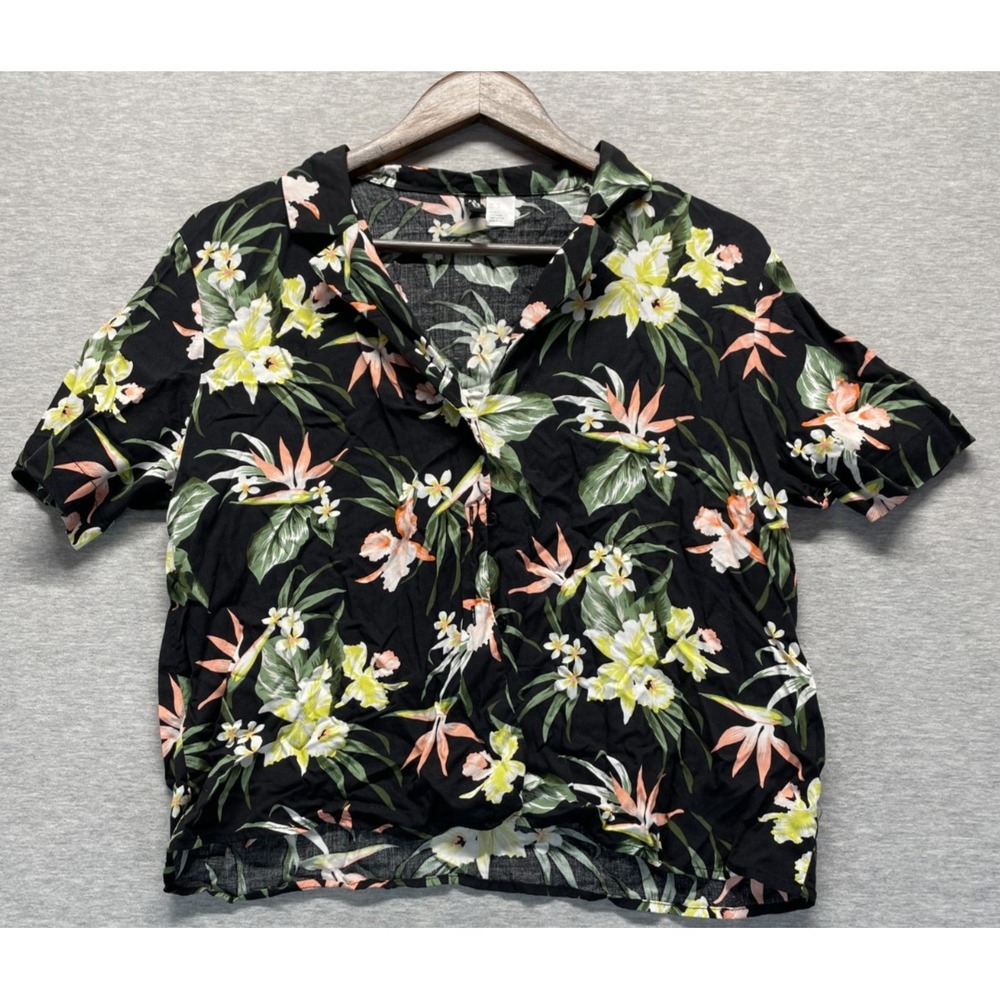 H&M Divided Cropped Hawaiian Camp Shirt Womens XS Black Multi Floral Button Up